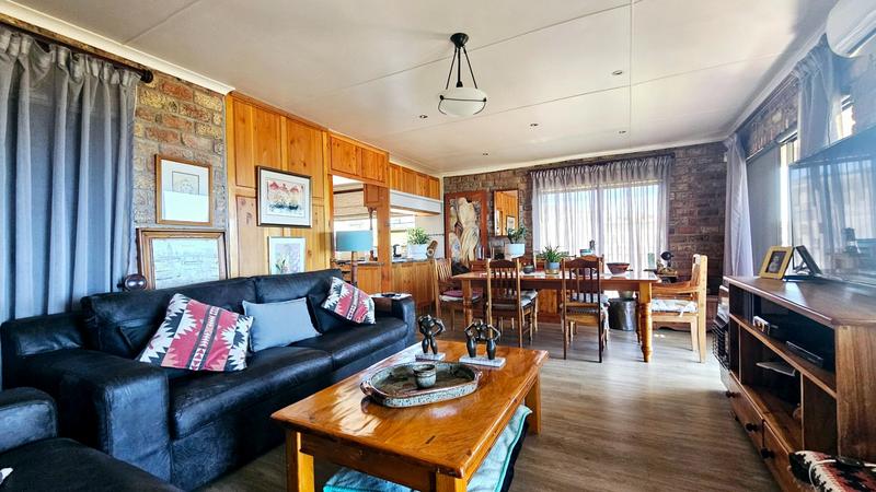 4 Bedroom Property for Sale in Dana Bay Western Cape